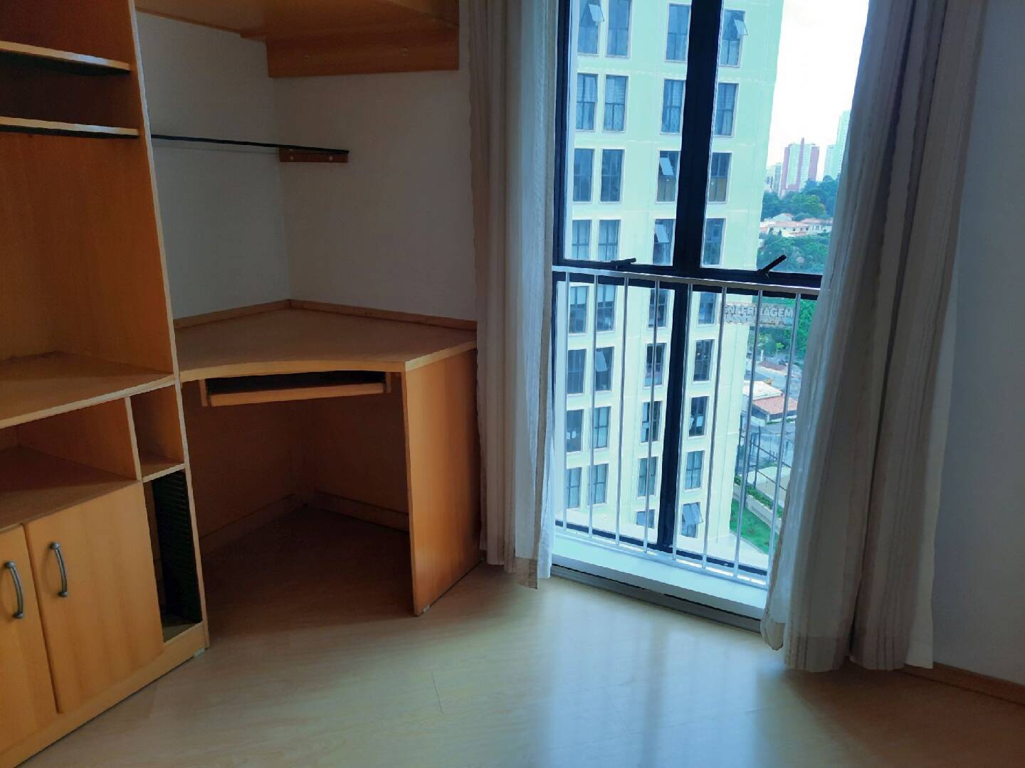 Apartamento para alugar com 3 quartos, 97m² - Foto 8