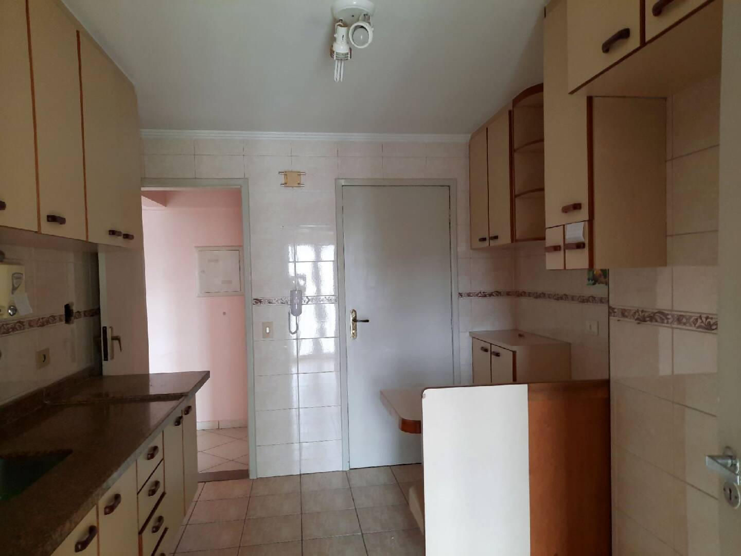 Apartamento para alugar com 3 quartos, 97m² - Foto 18