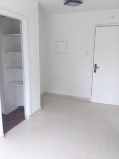 Apartamento à venda e aluguel com 1 quarto, 32m² - Foto 12