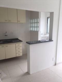 Apartamento à venda e aluguel com 1 quarto, 32m² - Foto 1