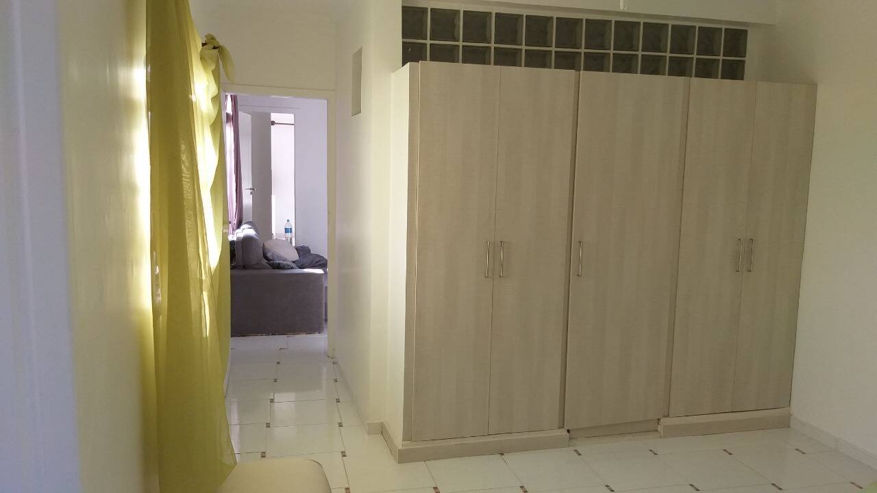 Casa à venda com 3 quartos, 300m² - Foto 6