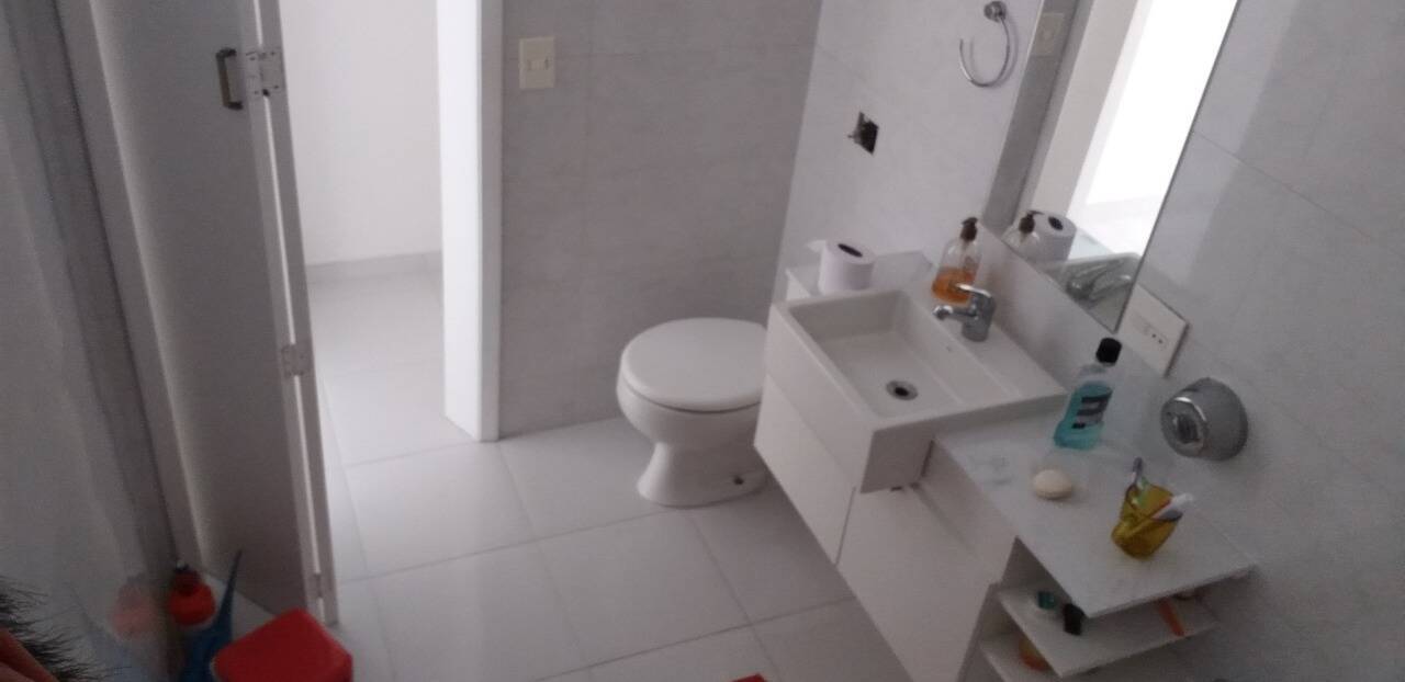 Casa à venda com 3 quartos, 300m² - Foto 23