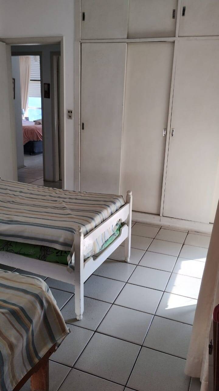 Apartamento à venda com 4 quartos, 136m² - Foto 10